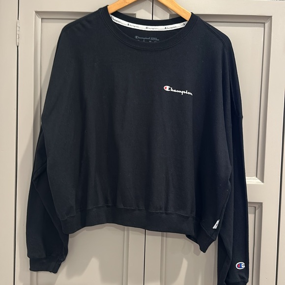 Champion Tops - Champion Women's Classic Black Sweatshirt